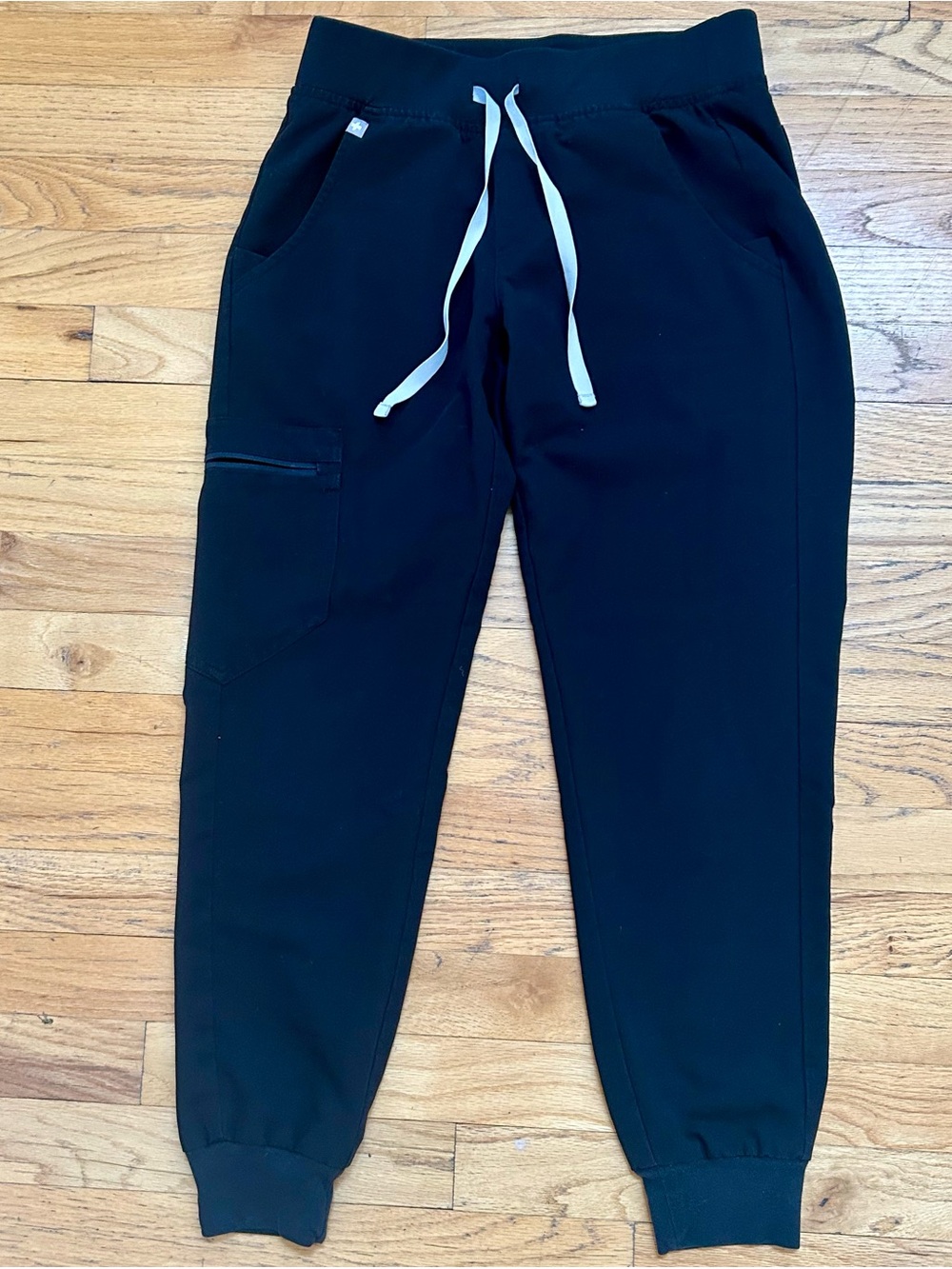 Figs Zamora Jogger Black Scrub Pants
